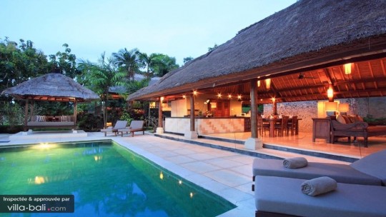 villa-bayu-794d50bd