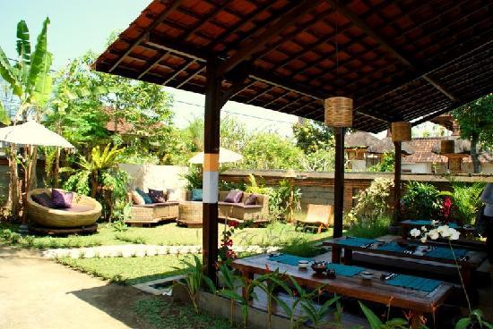 the-chillout-lounge - ubud
