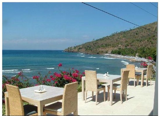 Avec une vue dégagée sur la plage, le Sails est un café-restaurant très apprécié des voyageurs. (Crédit photo : tripadvisor.com)