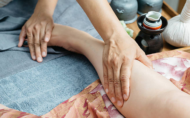 Les techniques de massage délivrées par le Pondok Pitaya pevent s'inscrire dans le cadre d'un programme d'amincissement. (Crédit photo : www.gha.com)